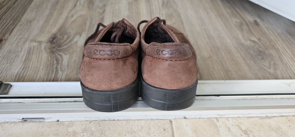 ECCO damskie buty skórzane rozmiar 40 wkładka 25,5cm