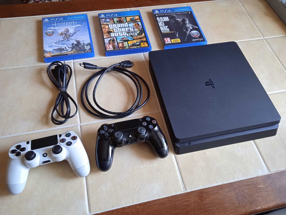 Продам Sony PlayStation 4 slim 500gb  PS4