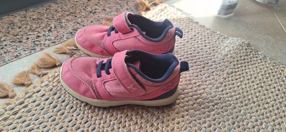 Ténis rosa menina T26