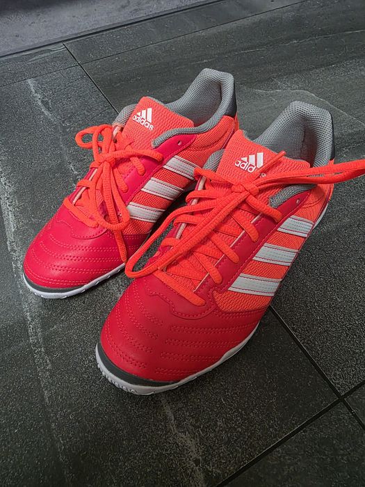 Buty piłkarskie typu halówki Adidas super Sala 40