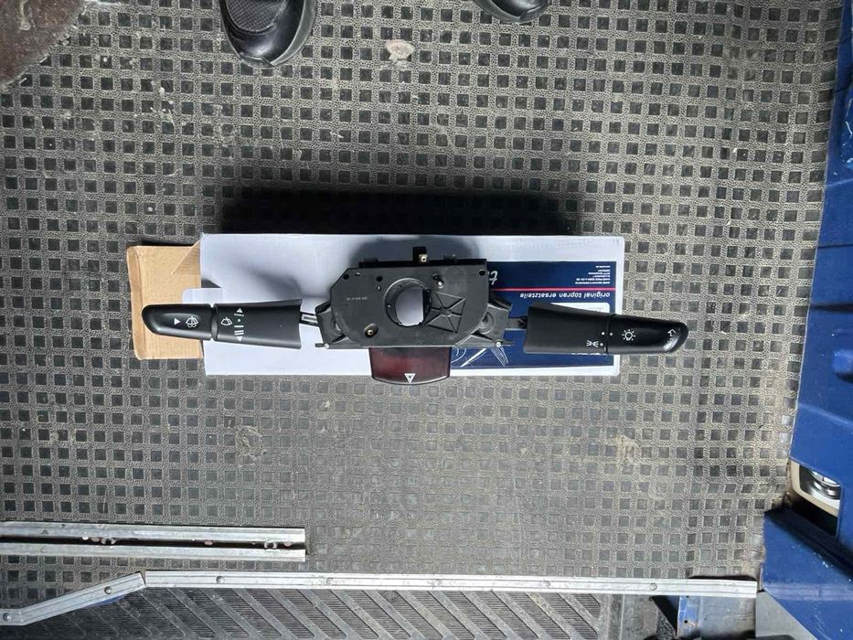 Підрульовий перемикач Гітара мерседес