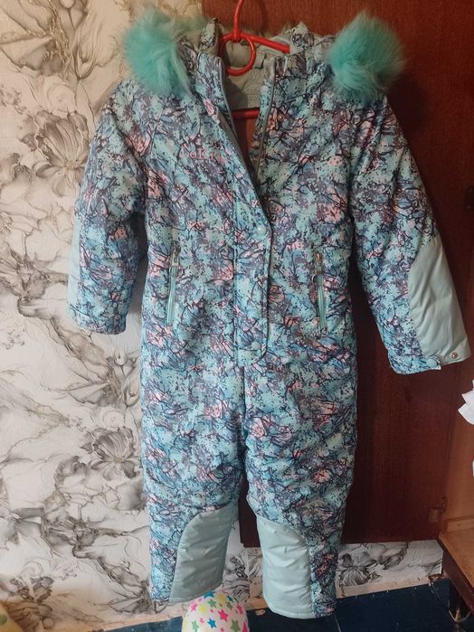 Продам комбінезон зимовий б/в дівчачий