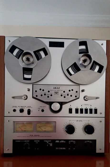 Akai GX-266D - 6 head Auto reverse R2R Machine