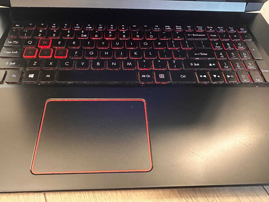 Laptop ACER Predator Helios 300