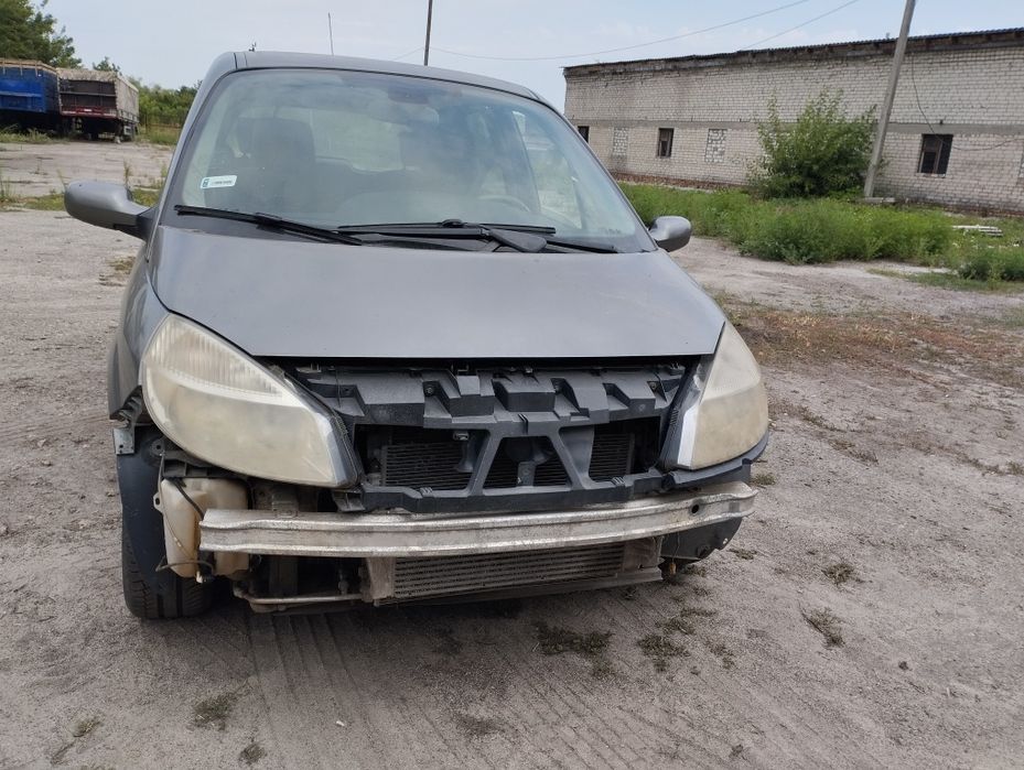 Продам Рено сценік