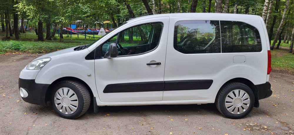 Peugeot partner  2011 1.6hdi