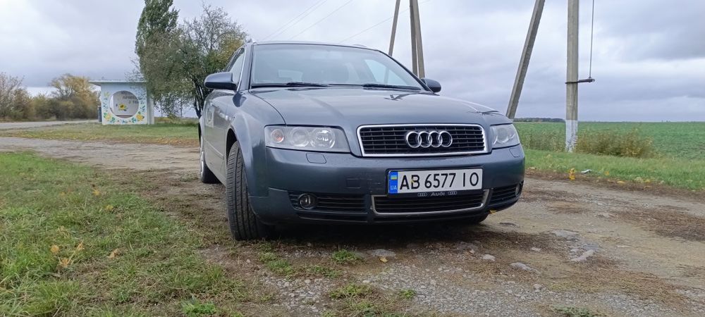 Продам  Ауді  А4 В6 Газ-Бензин 2.4