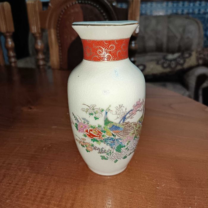 Jarra Satsuma Japonesa Vintage – Pintada à Mão | Peça Elegante de Coleção