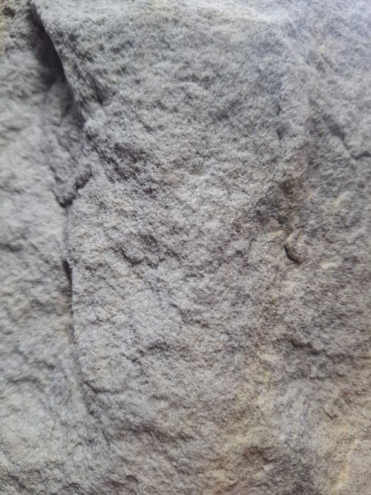 Kamień elewacyjny piaskowiec 25x12x2,5–3 cm | ok. 12 m²