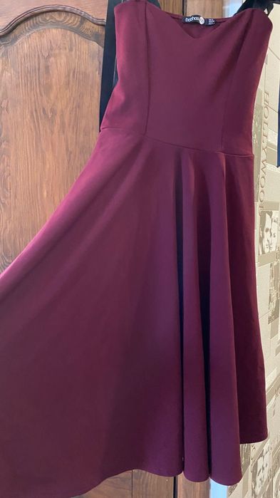 Гарна вечірня сукня