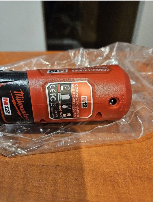 Ładowarka, powerbank,adapter USB Milwaukee baterii M12. Wysyłka gratis