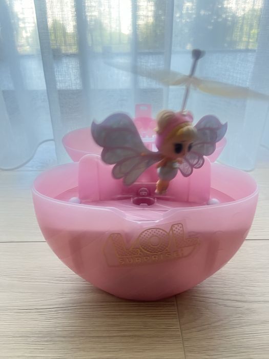 LOL Surprise boneca Voadora Magic Wishies