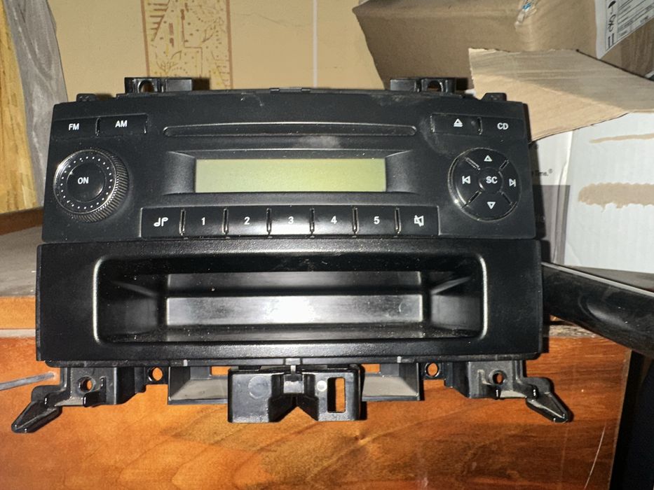 Оргінальна магнітола на mercedes sprinter