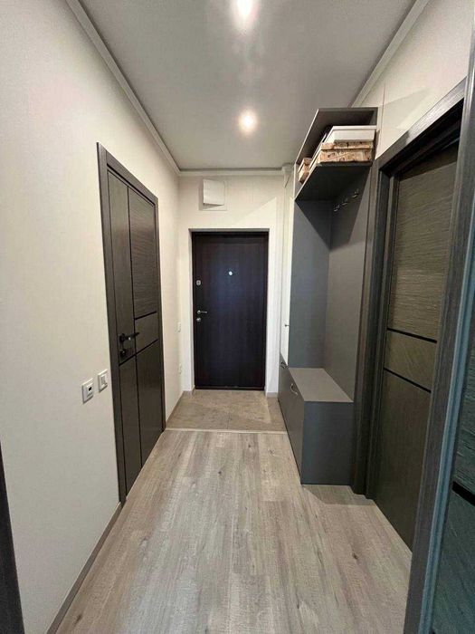 Солнечная Квартира Премиум-Класса с Низкими Коммунальными!