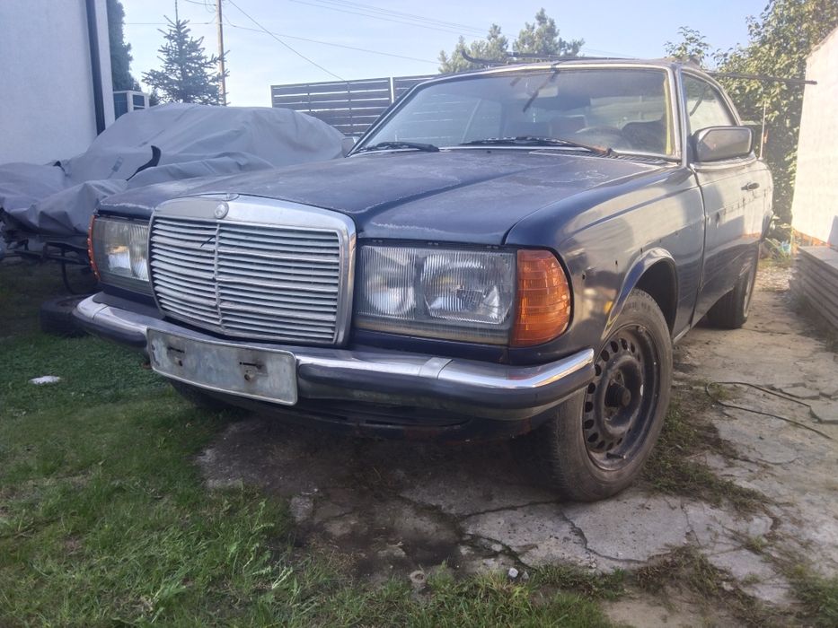 Mercedes-Benz W123
