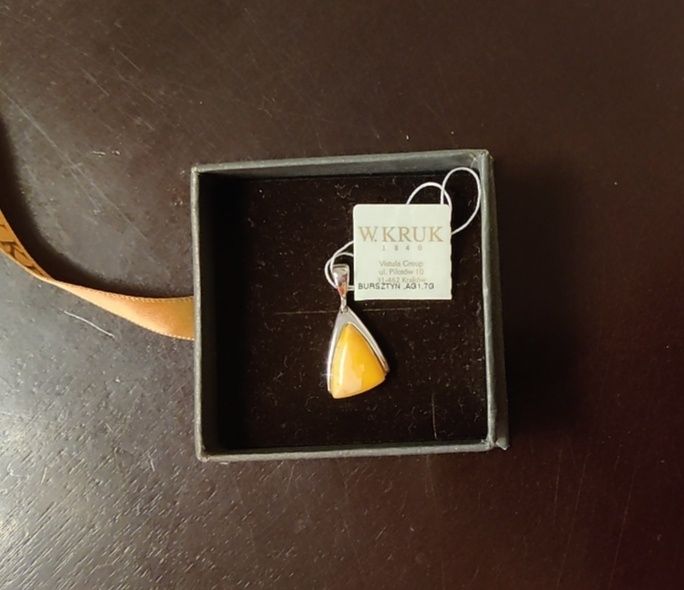 KRUK Zawieszka bursztyn + srebro