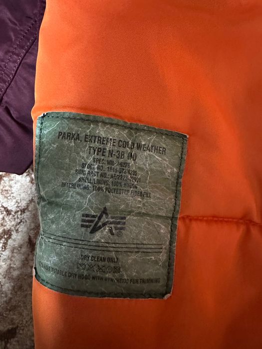 Продам жіночу куртку Alpha industries, Alaska