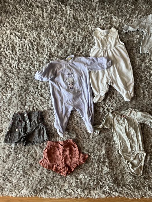 lote de roupa bebé 31 peças (62 + 68) menina