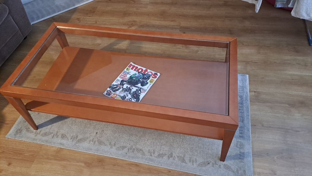 Mesa retangular tampo de vidro