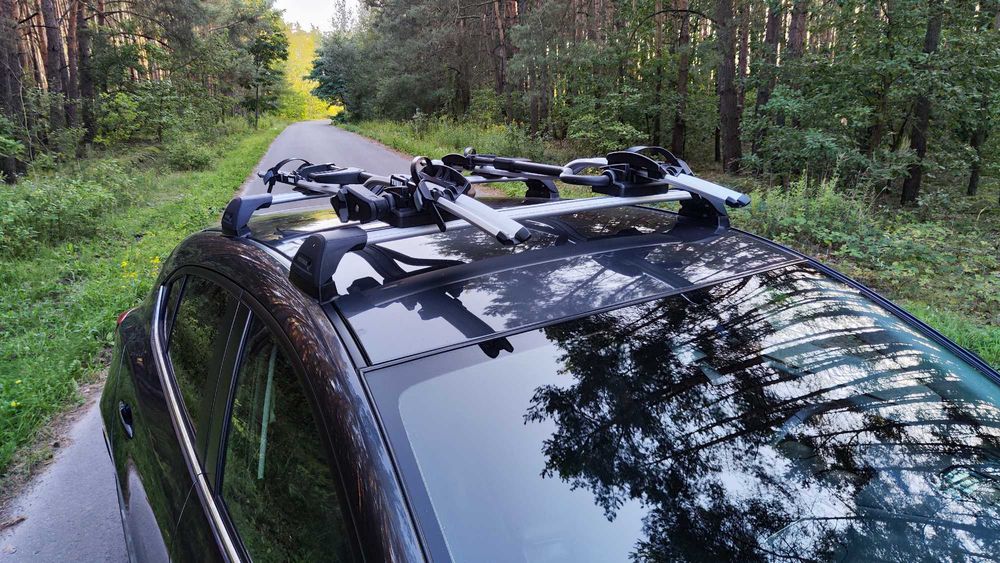 Belki dachawe Yakima FlushBar do Mazdy 3 BM hatchback