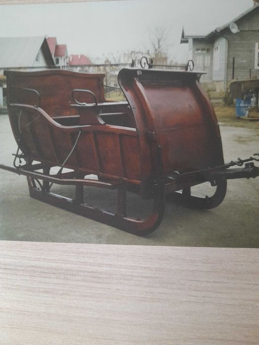 stare zabytkowe sanie konne