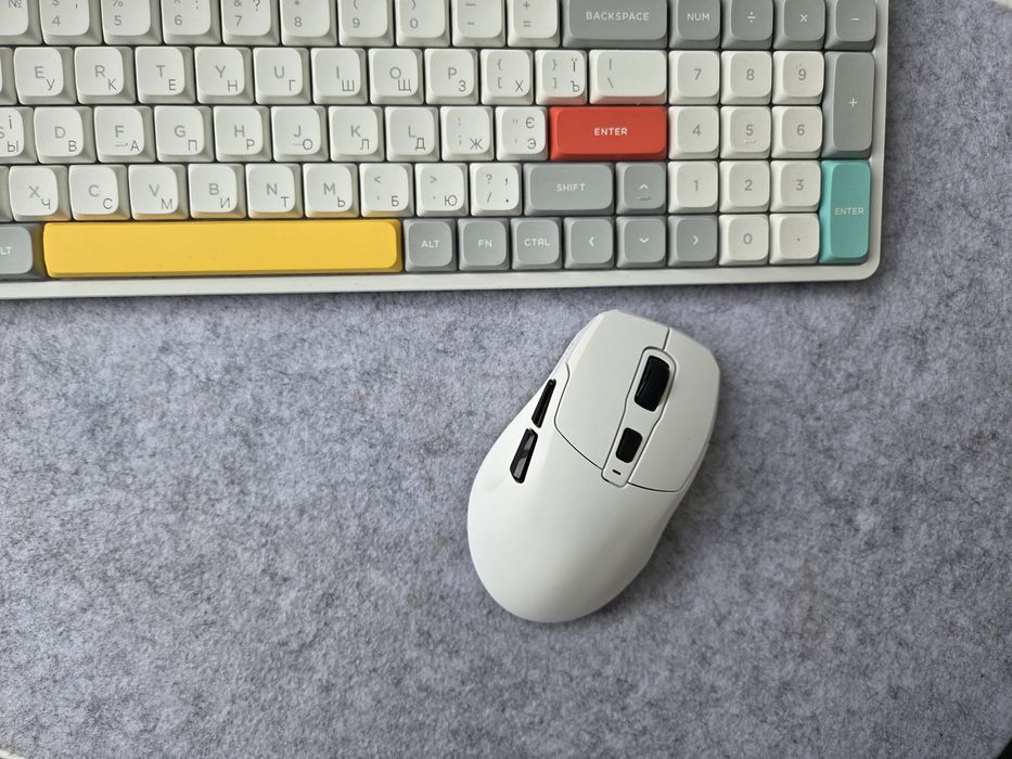 Ігрова миша KYSONA Uranus PRO - PAW3395/54gr/8K