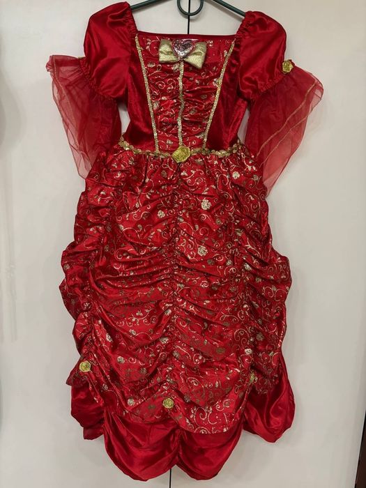 Платье костюм принцессы Бель на 7-8 лет