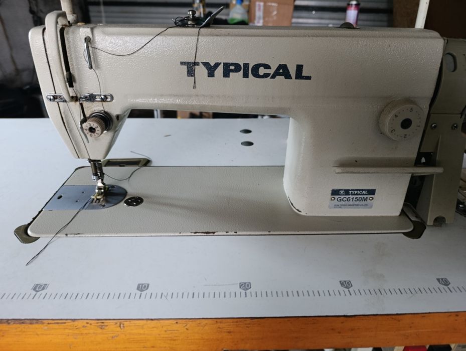 Промислова швейна машинка TYPICAL