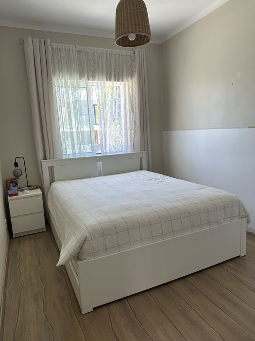 Cama Casal Ikea com Gavetões