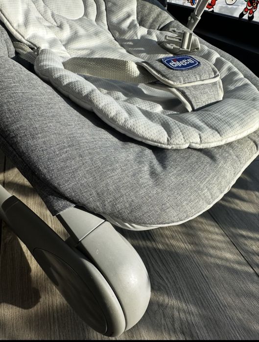 Дитячий шезлонг Chicco