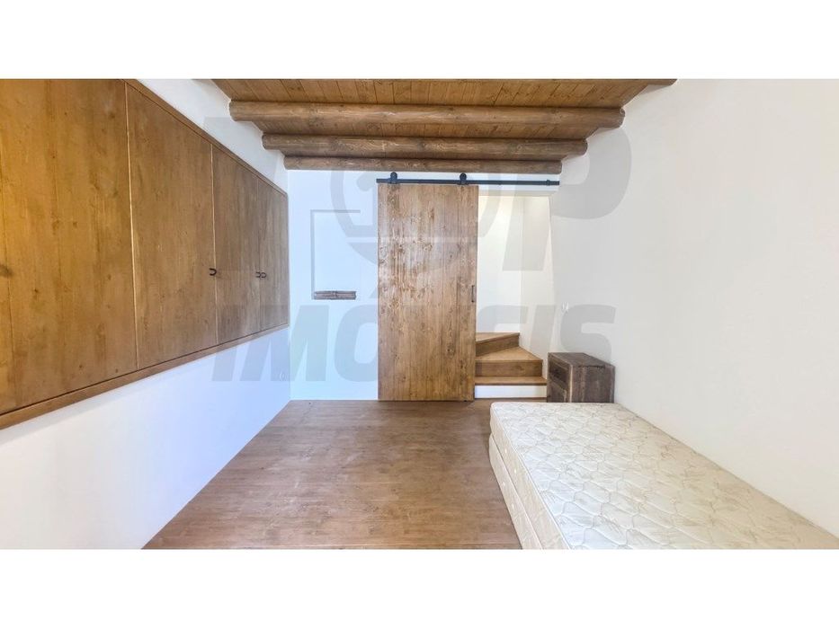 Moradia V2 reabilitada com vista para o mar - Centro Loulé - 630.000€