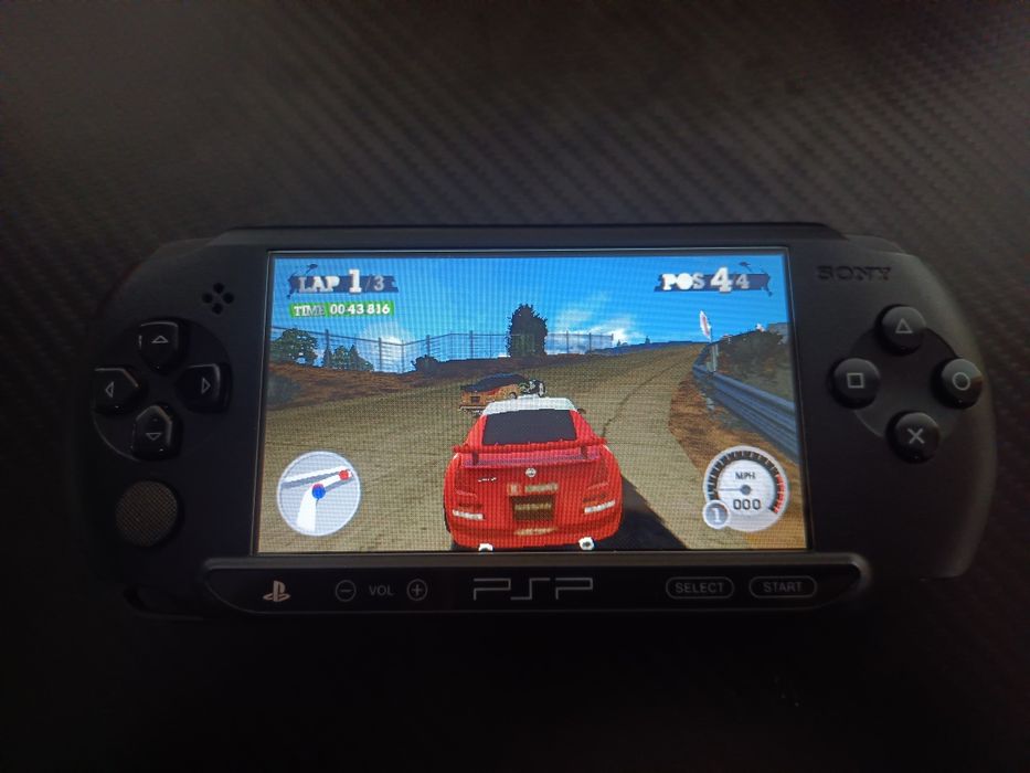 Colin McRae Dirt 2 PSP Eng