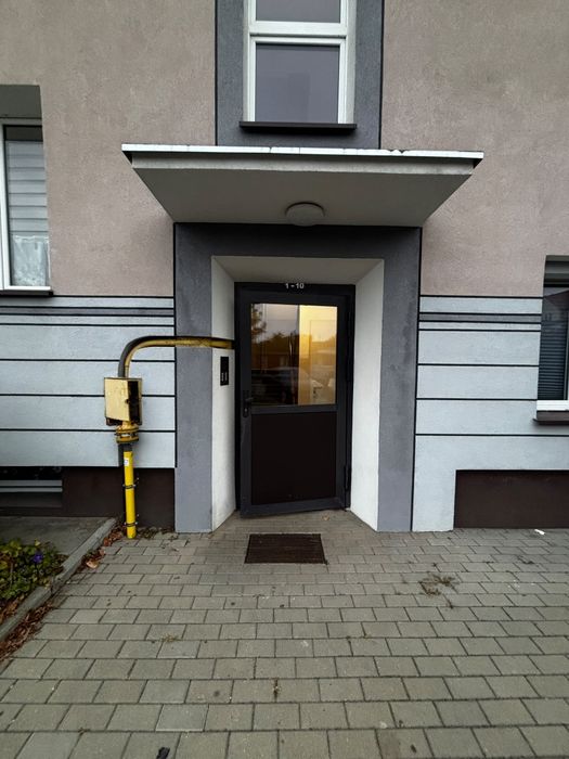 Dwustronne mieszkanie 56m² do generalnego remontu