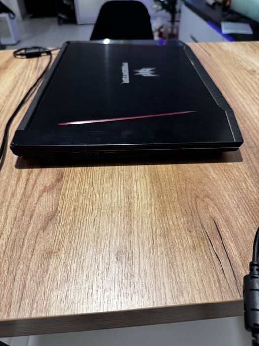 Ігровий Ноутбук Acer predator helios 300 і7-7700HQ/GTX1060/24gb/256SSD