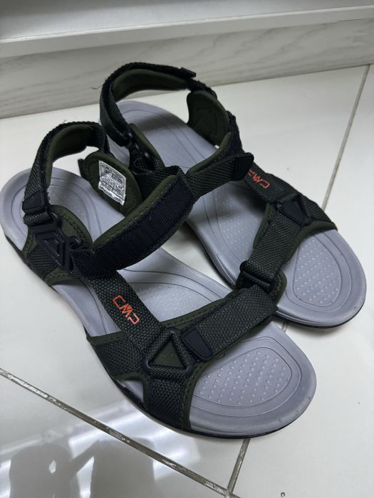 Сандалі для хлопця чи чоловіка розмір 41 розмір, 26.6см