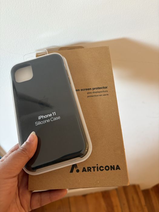 Capa silicone iPhone 11 + película de vidro temperado (novo)