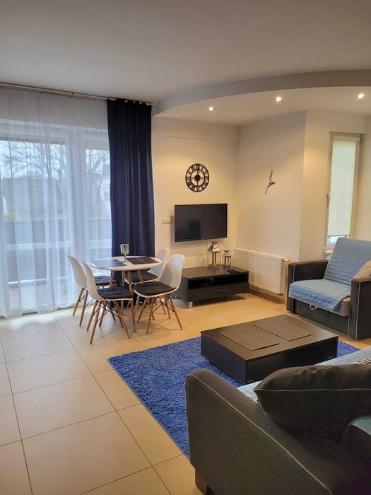 Apartament od 23.08,  2 pok, garaż.