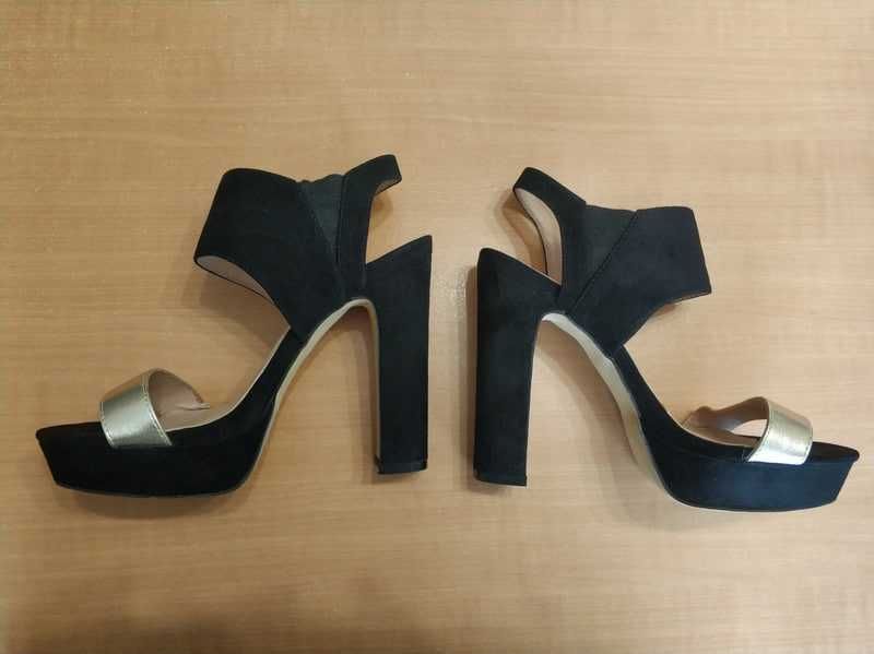 Sandália de senhora