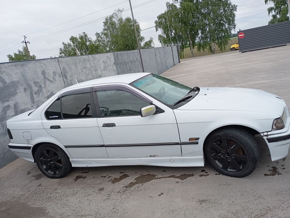 Продам авто BMW E36