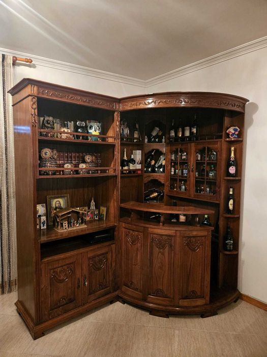 Bar para sala + 2 bancos