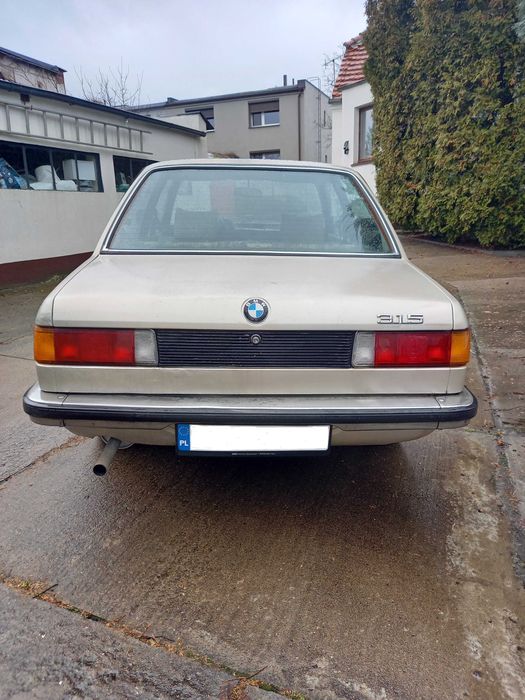 BMW  315  E21  Coupe i Mercedesy    5-Skrzynia