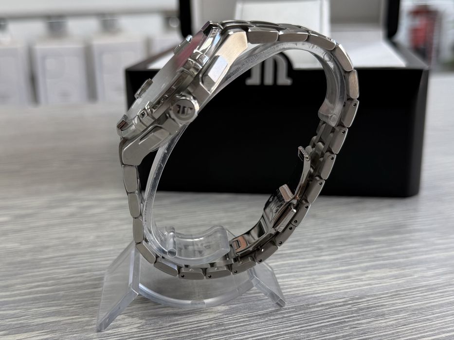Maurice Lacroix AIKON Chronograph 44MM AI1018