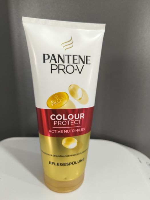 Кондиціонер для фарбованого волосся Pantene Pro-V