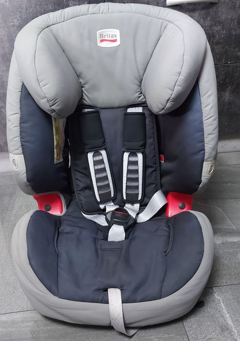 Fotelik samochodowy Britax romer Multi Tech 2 przodem i tyłem. 9-25kg