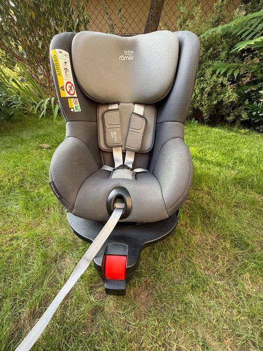 Fotelik samochodowy Britax Römer Dualfix M i-Size Storm Grey – idealny stan!