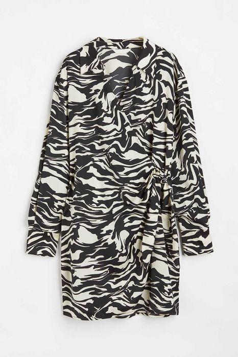 Сукня  ошатна ніжна атласна H&M