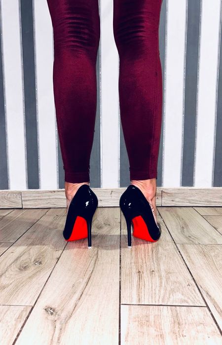 181/ OD RĘKI 40 Czarne 36-48EU klasyczne buty szpilki trans crossdress