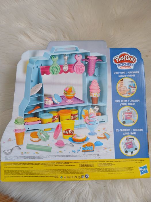 Lodziarnia play-doh  ciężarówka z lodami