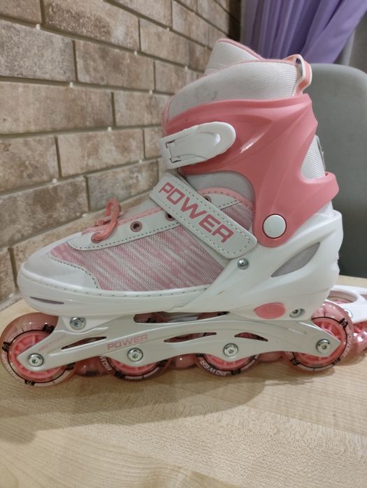 Продам ролики новые