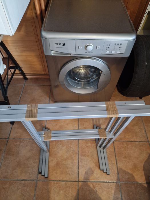 Máquina lavar roupa